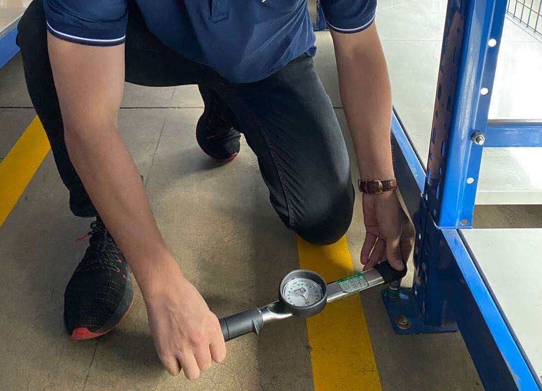 中型貨架檢測-螺栓扭矩檢測-裁剪.jpg
